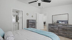 Canyon Lake / 24443X Interior 129801