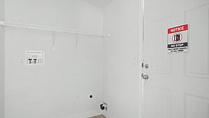Canyon Lake / 24443X Interior 129807