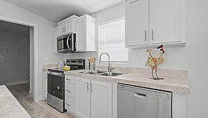 Canyon Lake / 24443X Interior 129798
