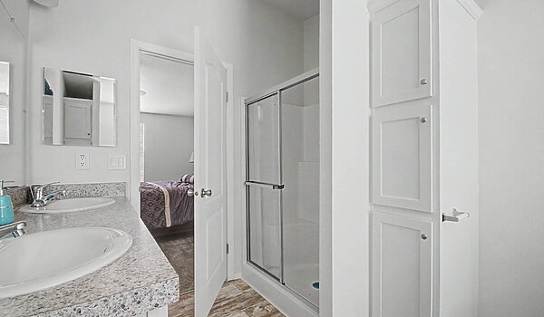 Canyon Lake / 28563G Interior 129826