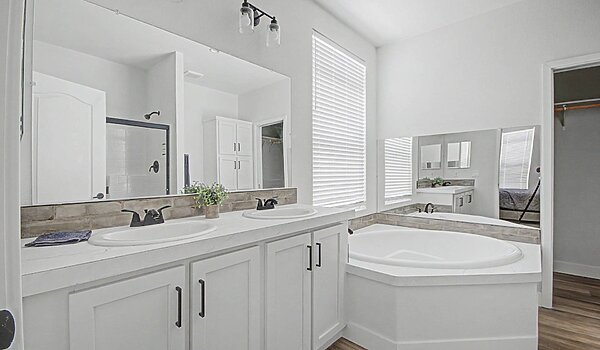 Coronado / 30624J Interior 129727