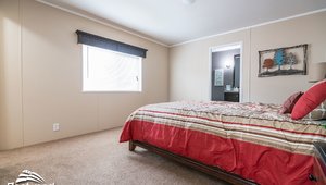 Broadmore Series / 14663B Bedroom 16784