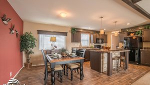 FOR SALE / Broadmore Series 28563B Kitchen 12924