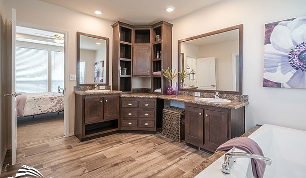 Barrington / 28663B Bathroom 31218
