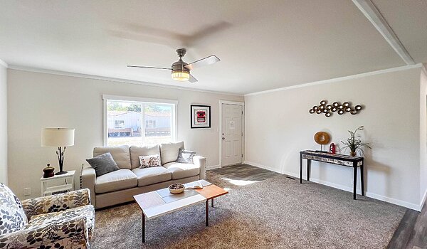 Rhythm Series / 28664R Interior 121076