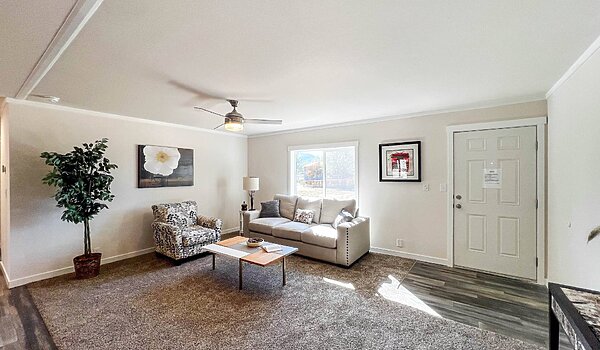 Rhythm Series / 28664R Interior 121077