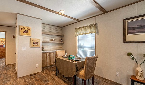 Celebration Singles / 16763P Kitchen 53246