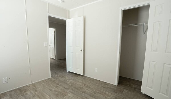ValuHomes Limited / Nina 16763P Bedroom 134916