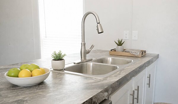 ValuHomes Limited / Nina 16763P Kitchen 134910