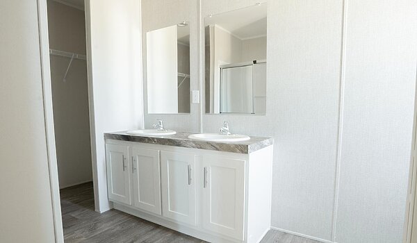 ValuHomes Limited / Nina 16763P Bathroom 134918