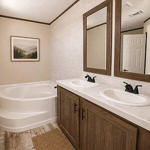 Pinnacle / 16562P Bathroom 134949