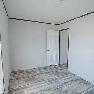 Pinnacle / 16562P Interior 134947