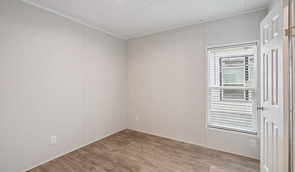 ValuHomes Limited / 28724P Bedroom 117215