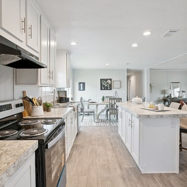 ValuHomes Limited / 28724P Kitchen 117212