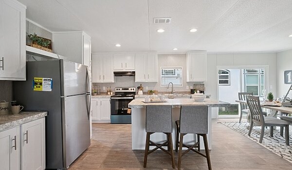 ValuHomes Limited / 28724P Kitchen 117210
