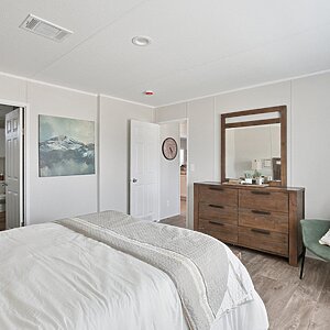 ValuHomes Limited / 28563P Interior 117744