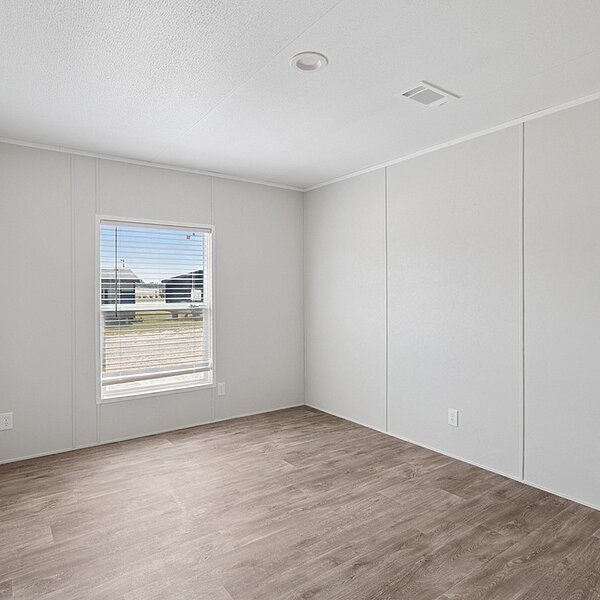 ValuHomes Limited / 28563P Interior 117748