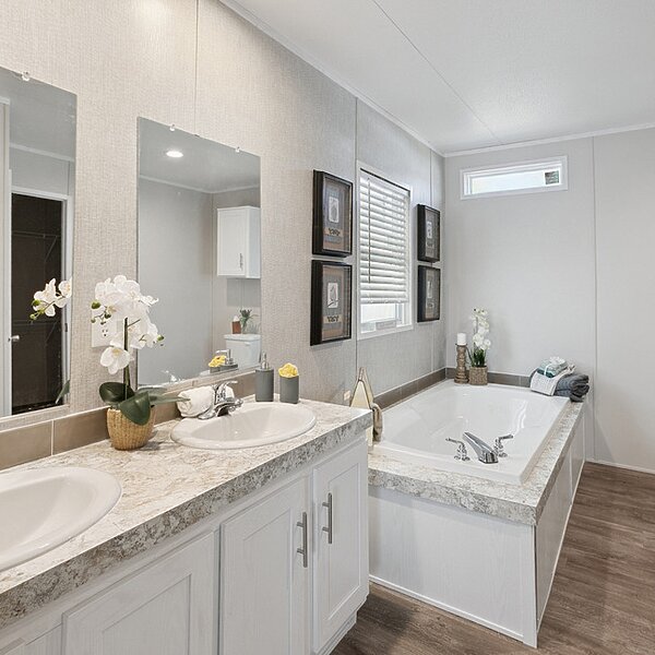 ValuHomes Limited / 28563P Interior 117749