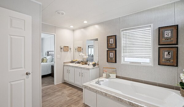 ValuHomes Limited / 28563P Interior 117751