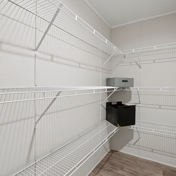 ValuHomes Limited / 28563P Interior 117755