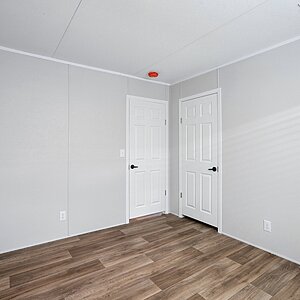 Bravo / Valor 16763N Interior 118401