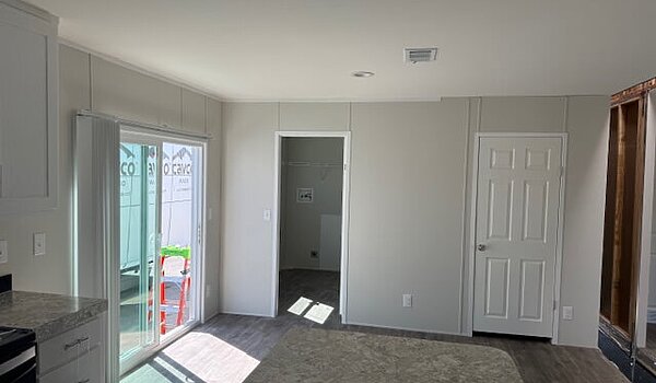 ValuHomes Limited / Pathfinder 28564P Interior 126111