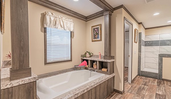 Canyon Lake / 32603G Bathroom 67409