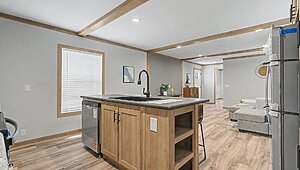 Fleetwood Elite Series / Pioneer 16763K Interior 130431