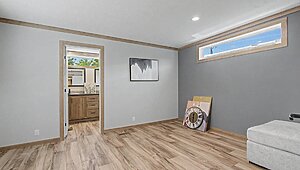 Fleetwood Elite Series / Pioneer 16763K Interior 130432