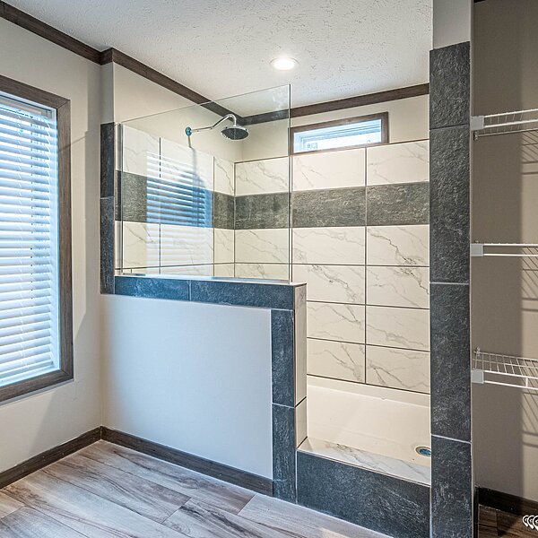 Inspire Series / Warrior 32563F Bathroom 93032