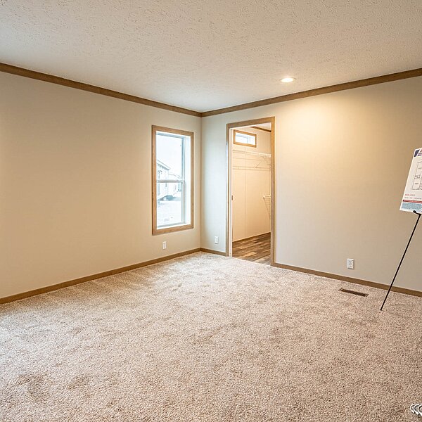 Xtreme / Bella 28483H Bedroom 93014