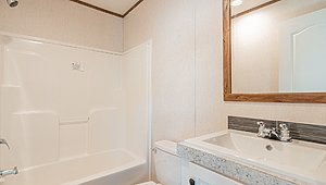 Sandalwood XL / 16763Y Lot #30S Bathroom 76684
