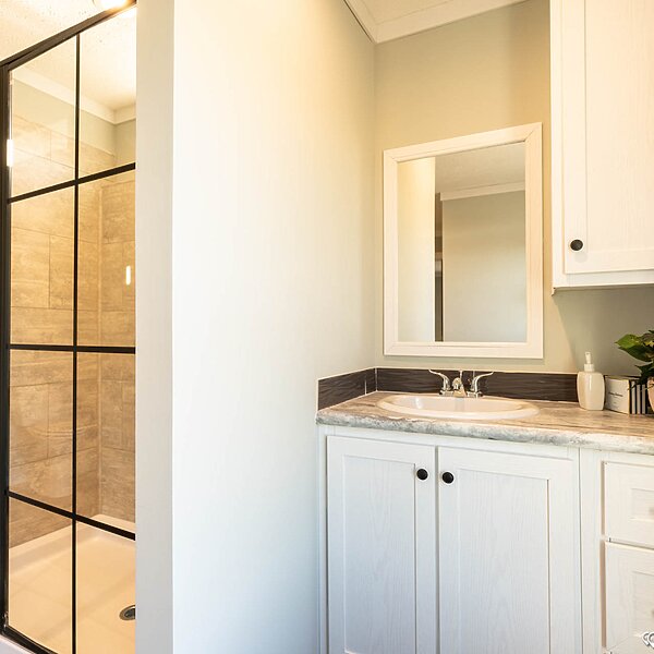 Xtreme / Champ 28563T Bathroom 105165