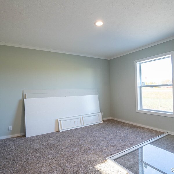 Xtreme / Champ 28563T Bedroom 105162