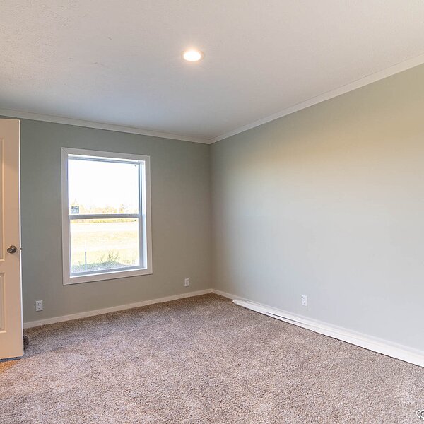 Xtreme / Champ 28563T Bedroom 105164