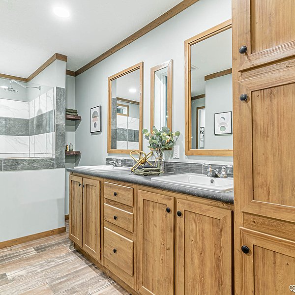 Edge / Excalibur 32644X Bathroom 80428