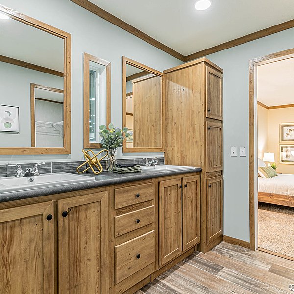 Edge / Excalibur 32644X Bathroom 80429