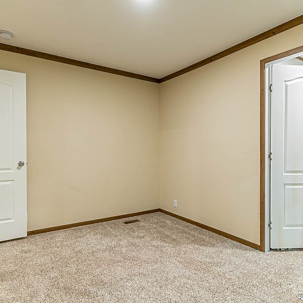 Edge / Excalibur 32644X Bedroom 80423