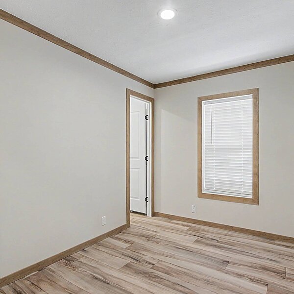 Community Series / Deuce 16602D Interior 130249