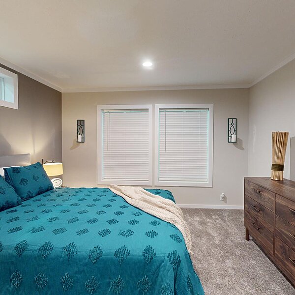 Fleetwood Elite Series / K2 32764P Bedroom 93402