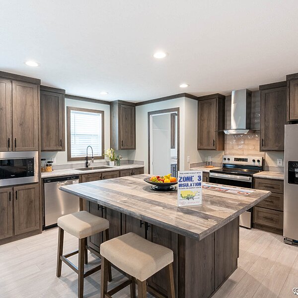 Edge / Elevation 32523D Kitchen 103708