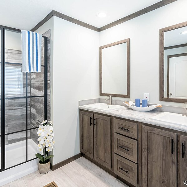 Edge / Elevation 32523D Bathroom 103932