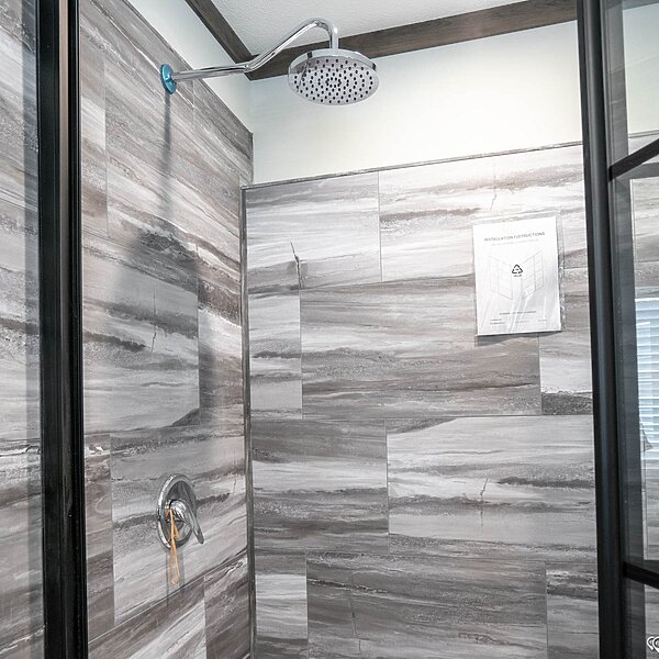 Edge / Elevation 32523D Bathroom 103933