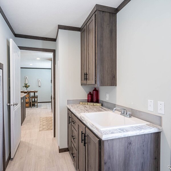 Edge / Elevation 32523D Utility 103935