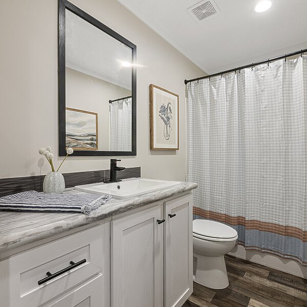 Xtreme / Stratos 28643B Bathroom 106616