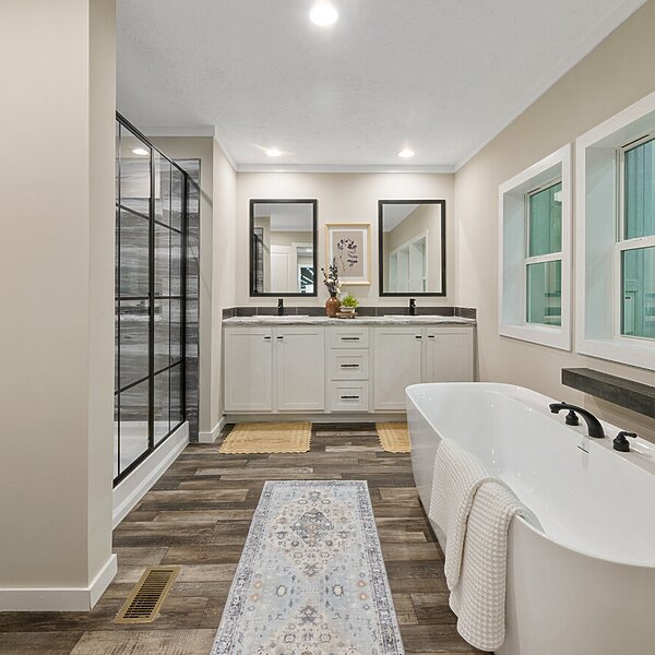 Xtreme / Stratos 28643B Bathroom 106614