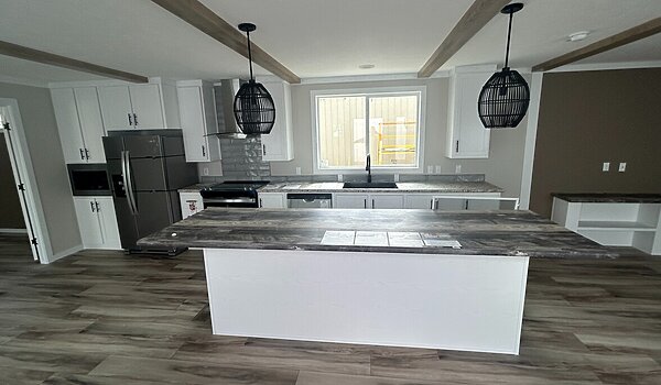 Fleetwood Elite Series / Twin Peaks 16763E Interior 120013