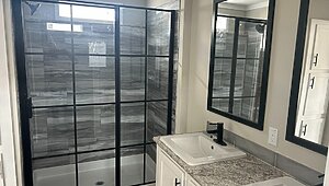 Fleetwood Elite Series / Twin Peaks 16763E Interior 120017