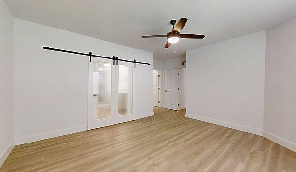 Inspire Series / Inspiration 28563I Interior 129410