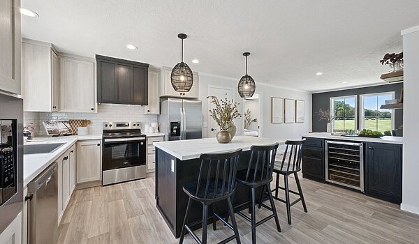 Alpha / Axis 32563N Interior 120710